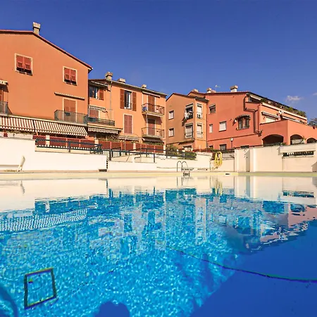 Дом отдыха Portofino Essence - Con Scooter Incluso Per Portofino, Piscina E Box - Ideale Per Muoversi Senza Auto! Рапалло