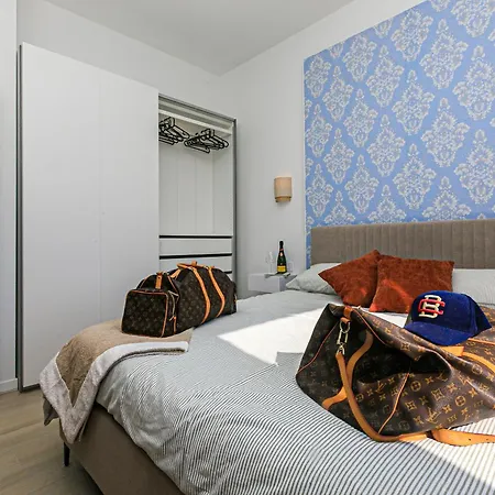 Portofino Essence - Free Scooter, Pool & Private Garage - Explore Portofino Without A Car Holiday home *